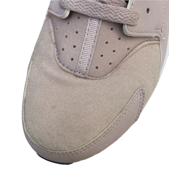 Nike Air Huarache Run Particle Rose (GS) Sneakers Women’s Size 5 - Picture 15 of 16